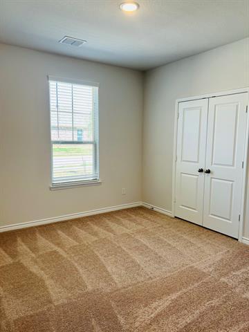 Building Photo - 812 Peaceful Brk Dr