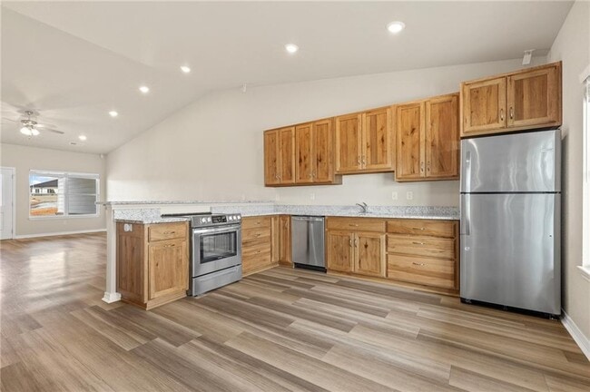 Building Photo - 51 Countryside Cir