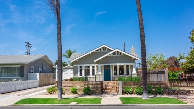 Building Photo - Modern Kensington Cottage