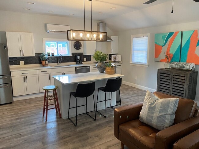 Building Photo - 21179 Savage St