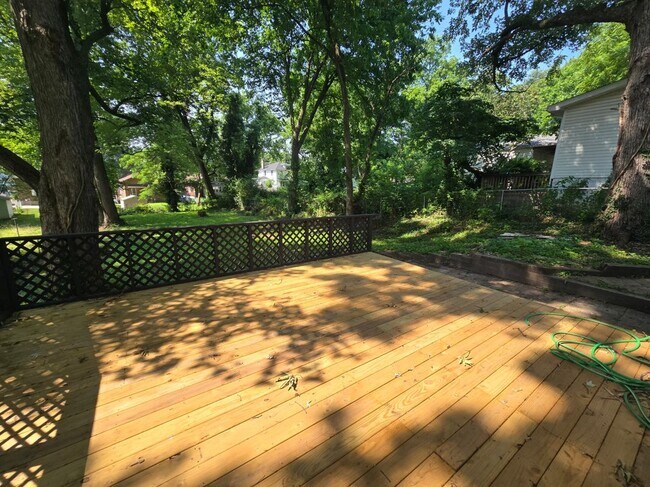 Building Photo - 304 Tiffin Ave