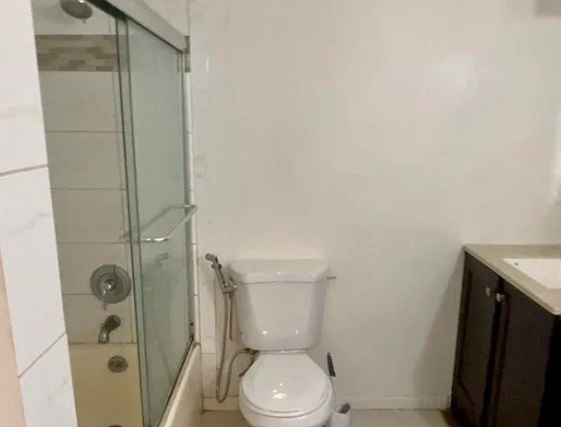 Building Photo - 9240 Green Meadows Way