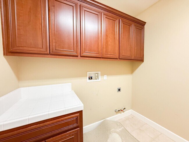 Building Photo - 342 Stanforth Ct