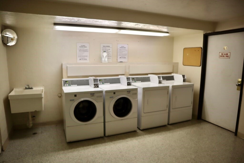 common area washers/dryers - 21 Pine St