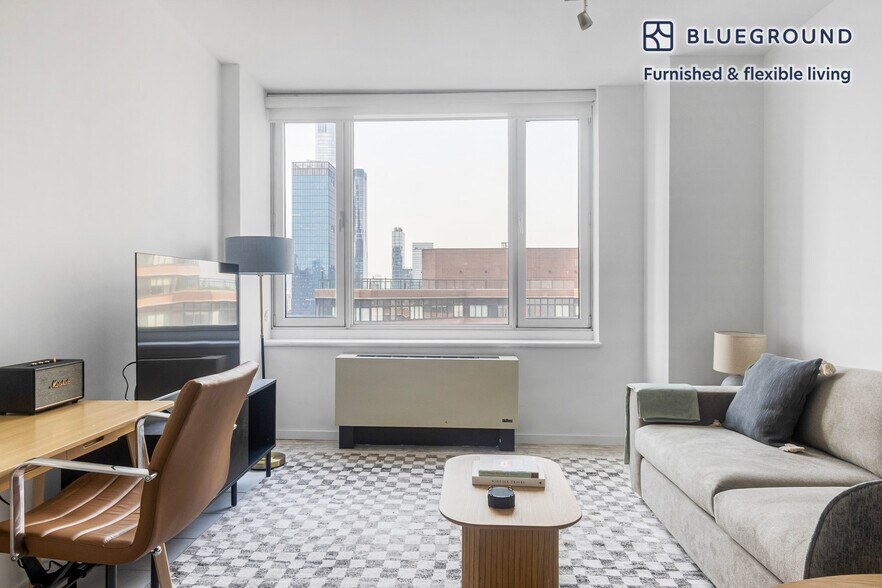 Building Photo - 635 W 42nd St