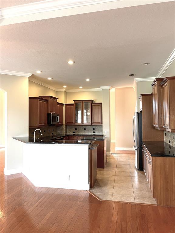 Building Photo - 1209 Vista Hills Dr