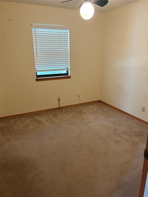 Building Photo - 12421 Lowden Ln