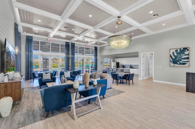 Building Photo - 12523 NW Copper Creek Dr