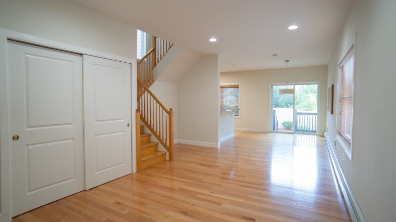 Building Photo - 31 Hackensack Plank Rd