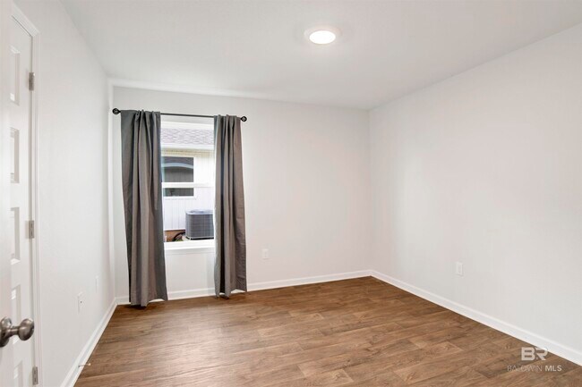 Building Photo - 24011 Citation Lp