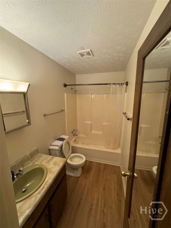 Building Photo - 1807 Cedar Shoals Dr