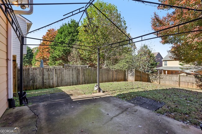 Building Photo - 5940 Bentley Way