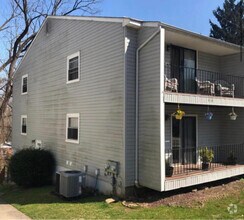 Building Photo - 519 Gia Cir