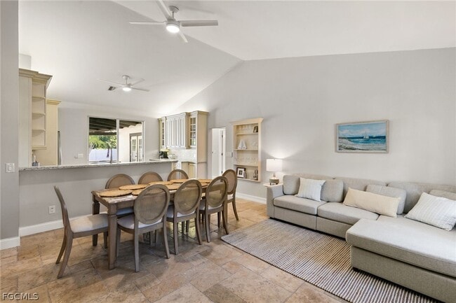 Building Photo - 317 3rd Ave