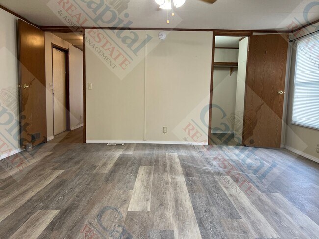 Building Photo - Quiet Country Manufactured Home