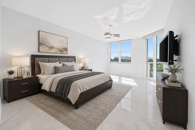 Building Photo - 500 SE Mizner Blvd