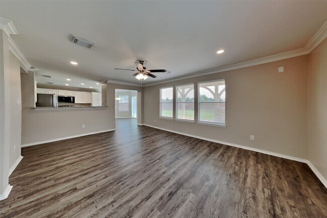 Building Photo - 3730 Bent Springs Ln