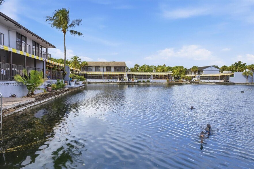 Building Photo - 16380 Briar Patch Pl