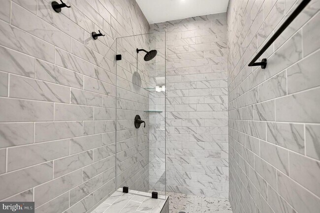 Building Photo - 20957 Bluebird Sq