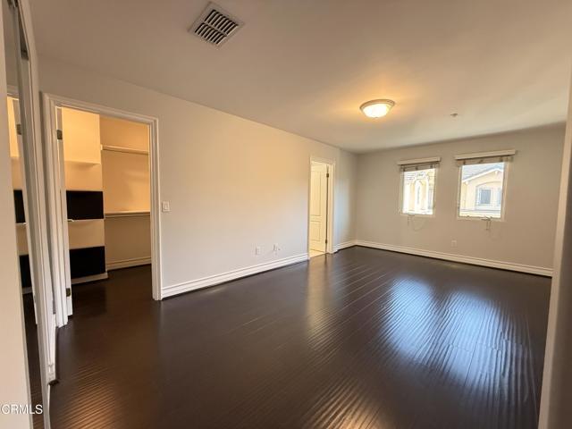 Building Photo - 96 N Craig Ave