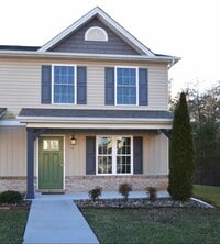 Building Photo - 76 Gloucester Dr