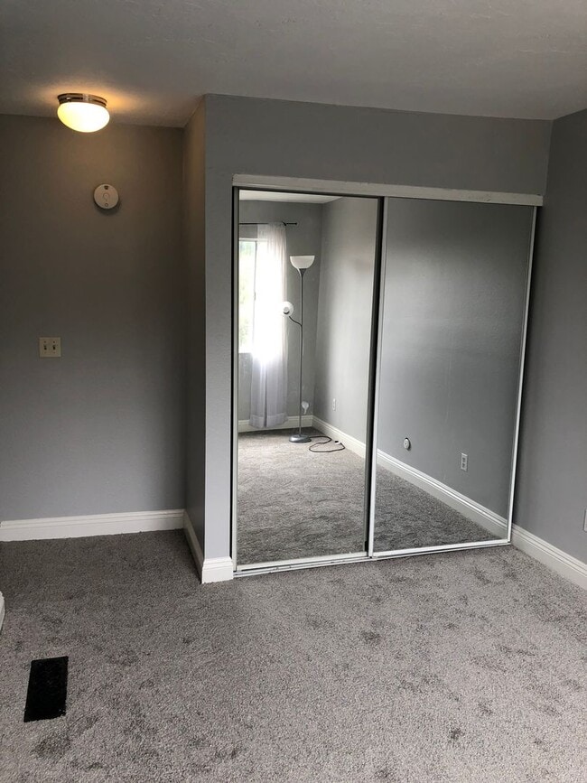 Building Photo - Mission Verde Top Floor-End Unit Loft Bedroom Condo in the Heart of Mission Valley near SnapDrago...