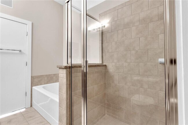 Building Photo - 870 Inman Vlg Pkwy NE