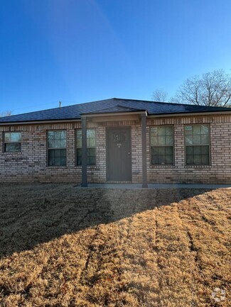 Building Photo - NEW CONSTRUCTION 3 bed 2 bath duplex