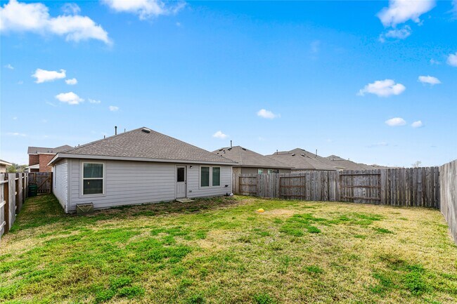 Building Photo - 24206 High Country Dr