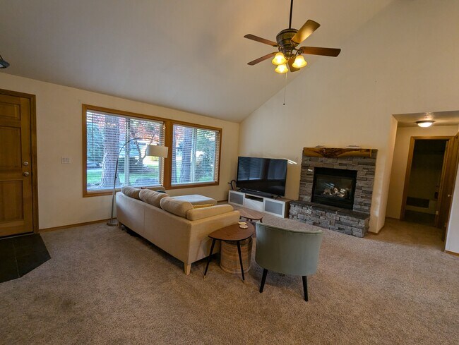 Building Photo - 19883 Quail Pine Loop