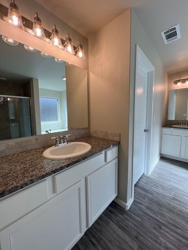 Building Photo - New Beginnings Start At AMRR: Gorgeous 3 Bedroom Available in June!