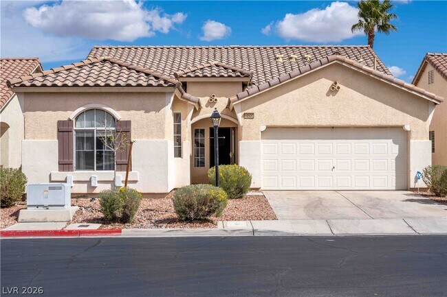 Building Photo - 10530 Santerno St