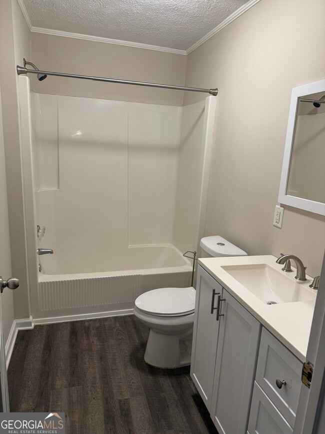 Building Photo - 341 Sanders-Davis Rd