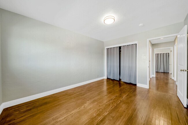 Building Photo - 9714 MacArthur Blvd