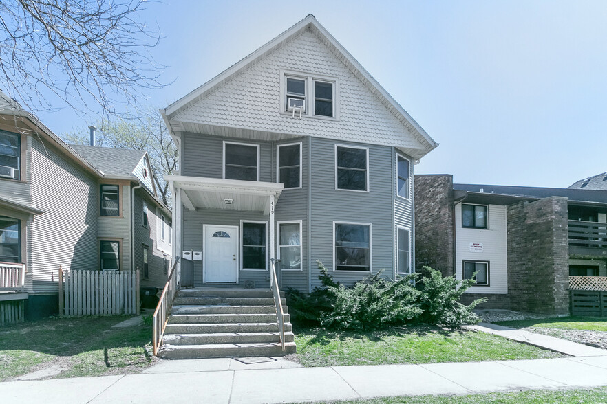 Primary Photo - 419 W Doty St