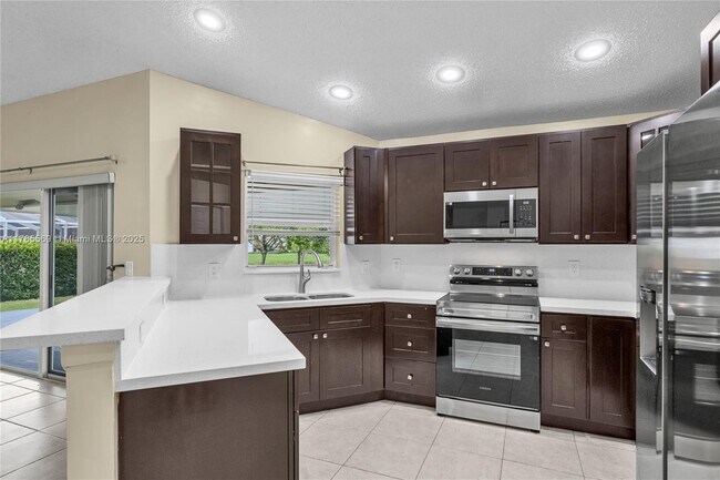 Building Photo - 3562 Southern Orchard Rd W
