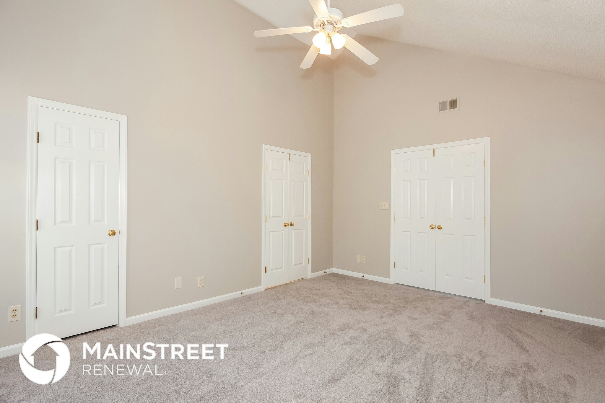 Building Photo - 6002 Pecan Cove Ln