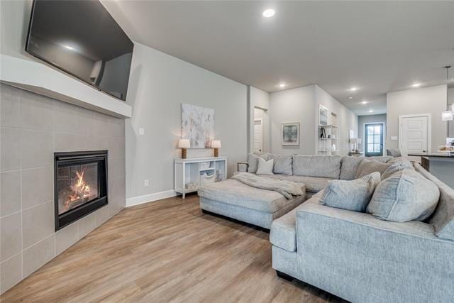 Building Photo - "Lovely 3-Bedroom, 2.5-Bath Home with Gourmet Kitchen and Inviting Indoor-Outdoor Living!"