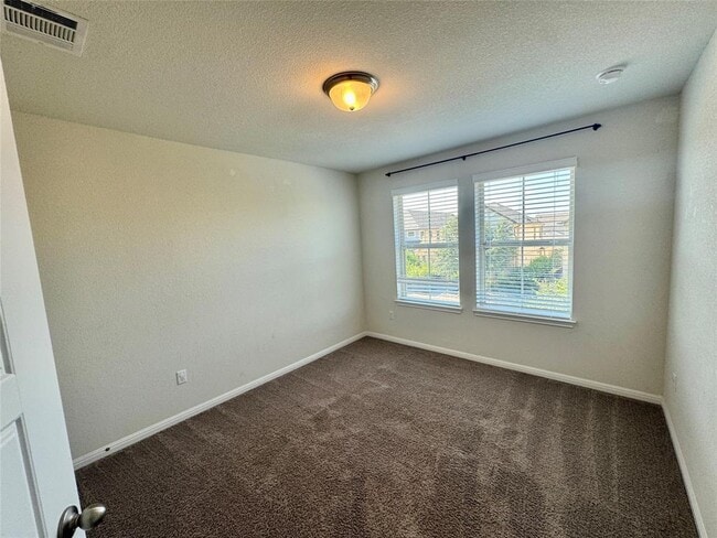 Building Photo - 162 Diamond Point Dr