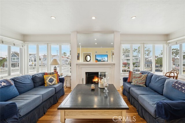 Building Photo - 200 Grand Canal