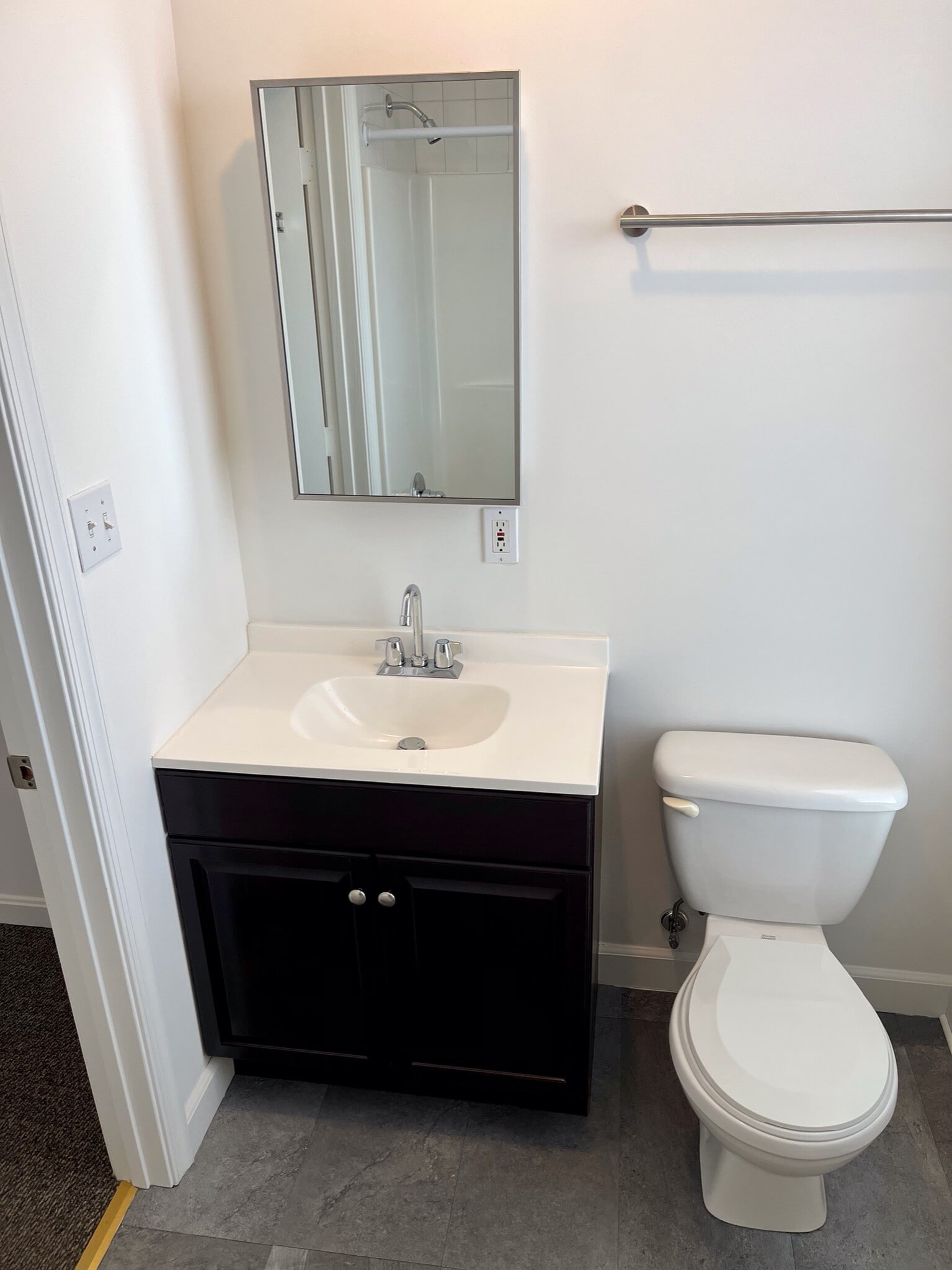 Building Photo - 1104 W 38th St