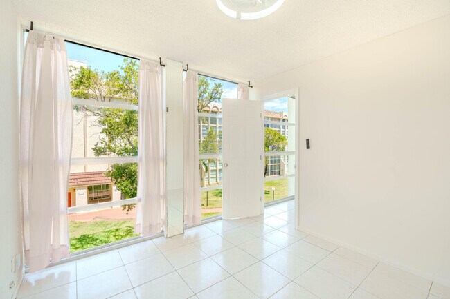 Building Photo - 801 Three Islands Boulevard