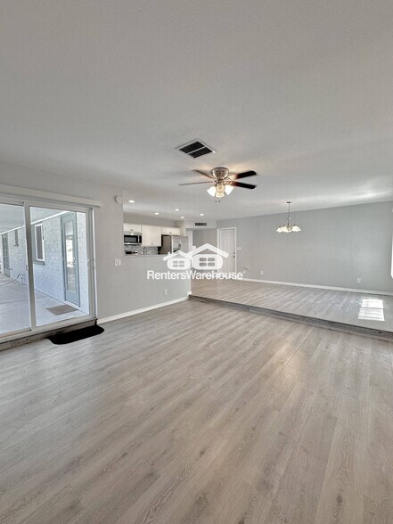 Building Photo - 3014 W Hearn Rd