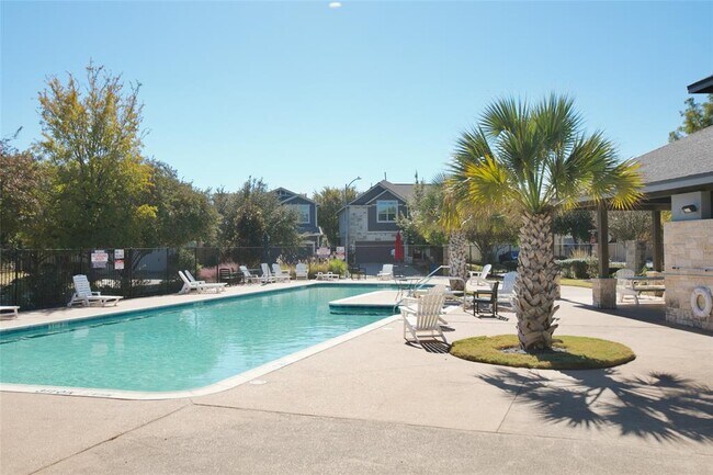 Building Photo - 8732 Wood Stork Dr