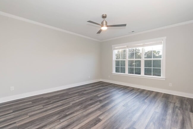 Building Photo - New Construction Modern Home!