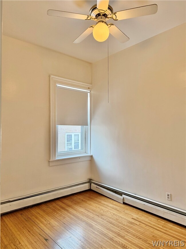 Building Photo - 455 Franklin St