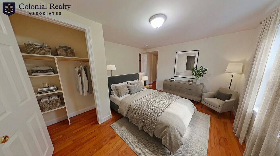 Building Photo - 8 Hearn St