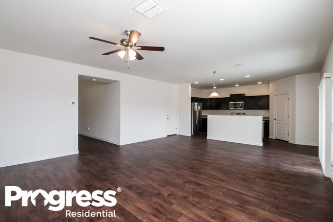 Building Photo - 8223 W Encinas Ln