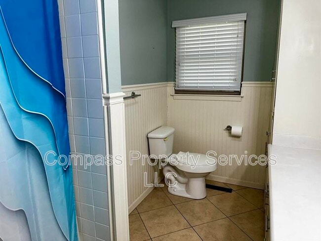 Building Photo - 8919 Whippoorwill Dr