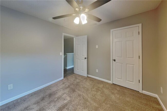 Building Photo - 2701 Winky Bluff